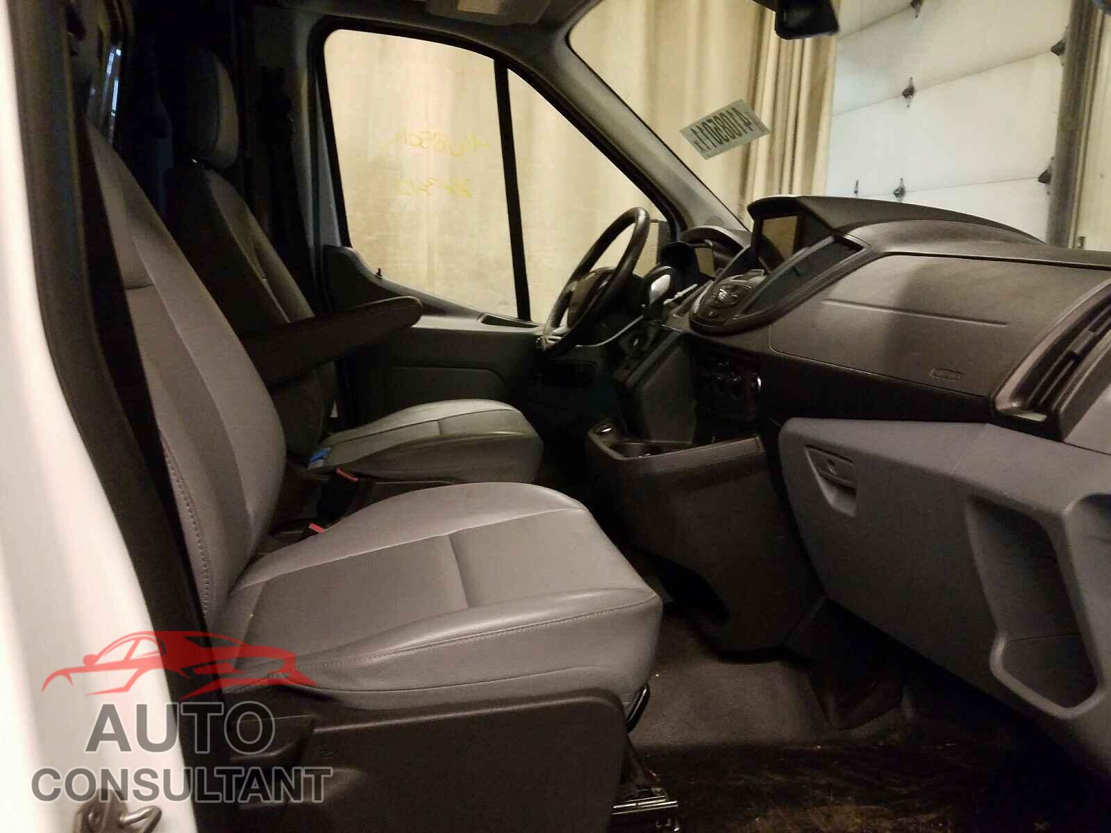 FORD TRANSIT CO 2019 - 1FTYR2CM3KKB88409