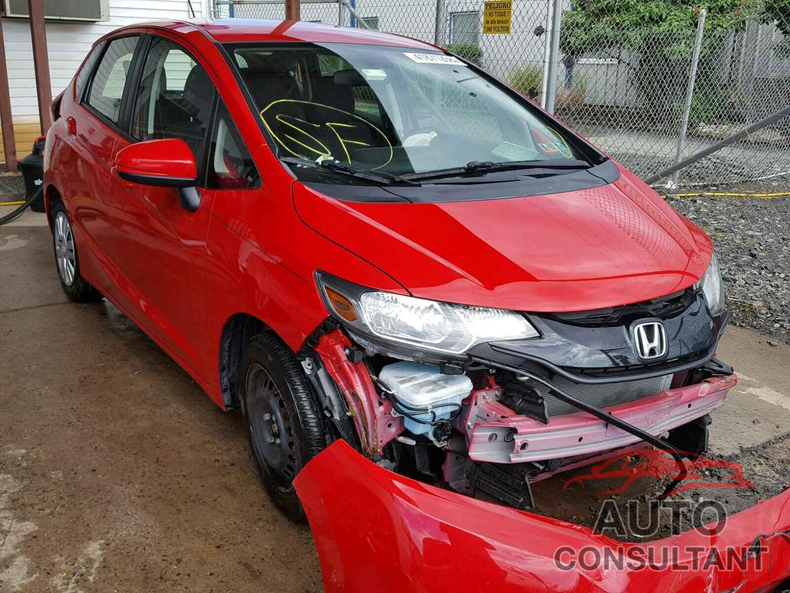 HONDA FIT 2016 - JHMGK5H56GX013695