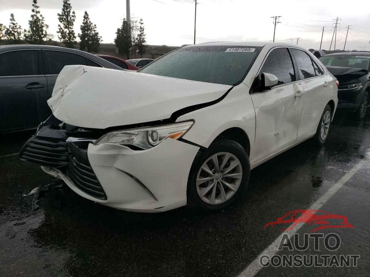 TOYOTA CAMRY 2015 - 4T4BF1FK7FR503338
