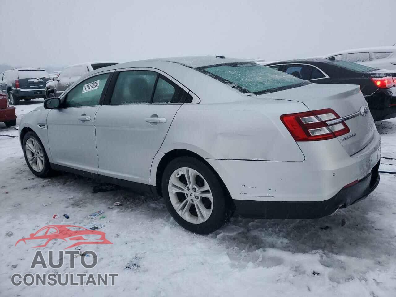 FORD TAURUS 2015 - 1FAHP2E88FG206987