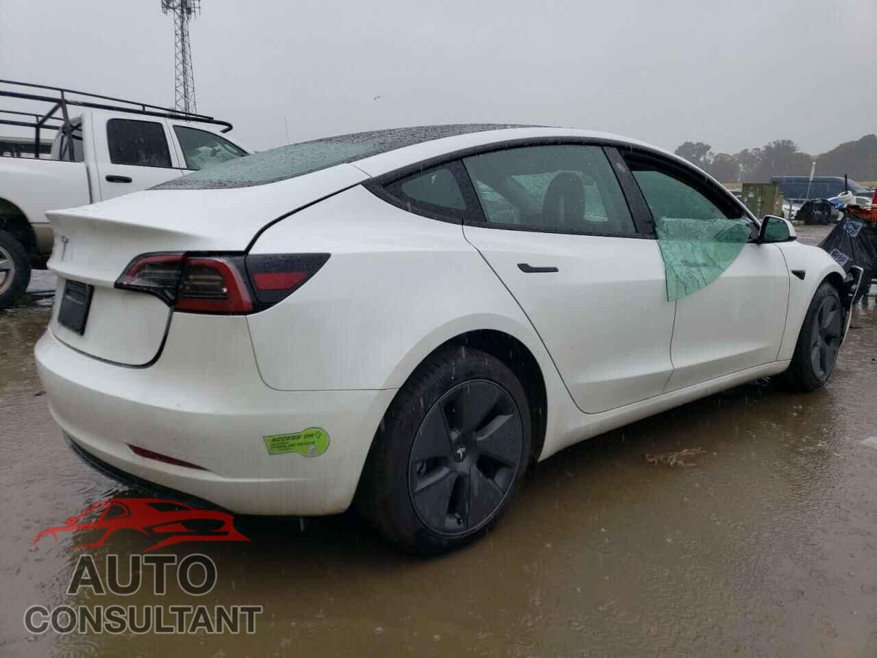 TESLA MODEL 3 2023 - 5YJ3E1EA4PF606256