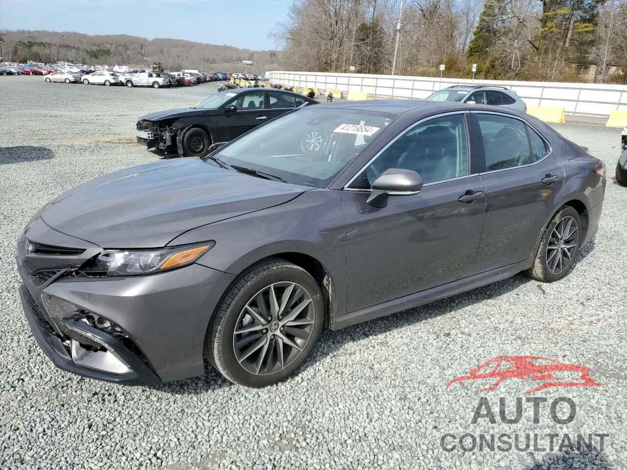 TOYOTA CAMRY 2024 - 4T1T11AKXRU867617