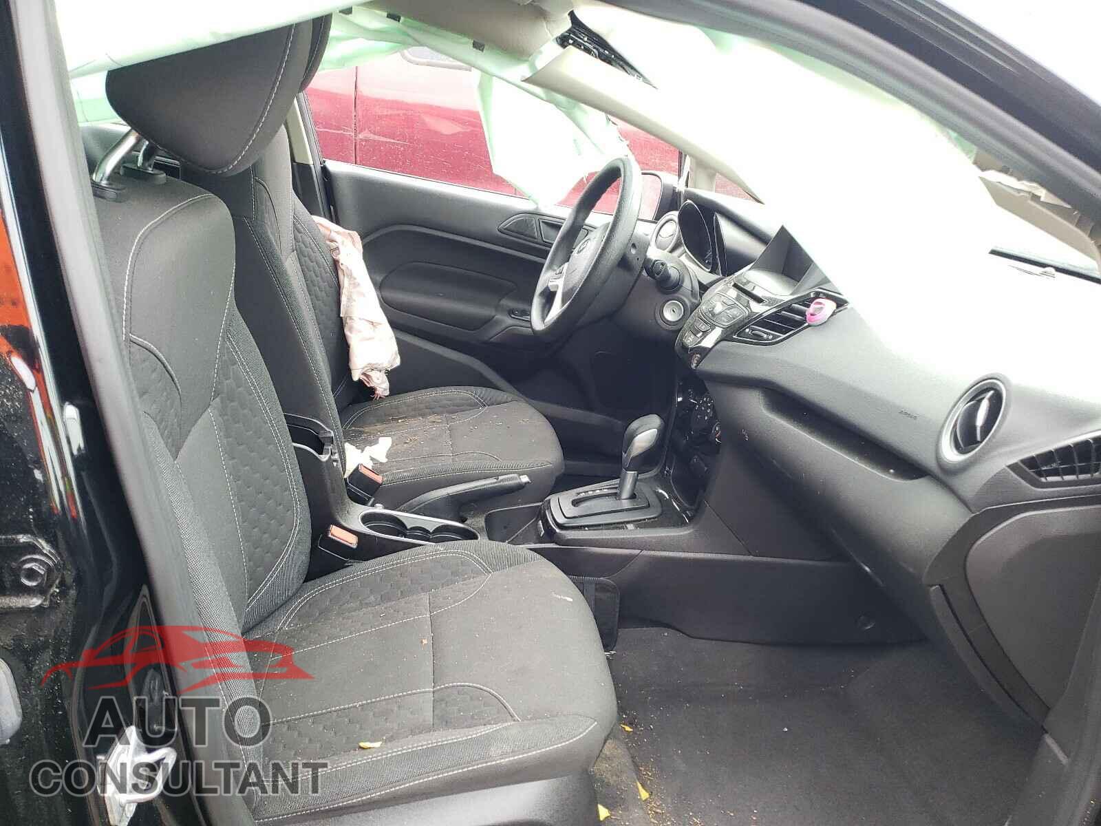 FORD FIESTA 2019 - 3FADP4EJ0KM138603