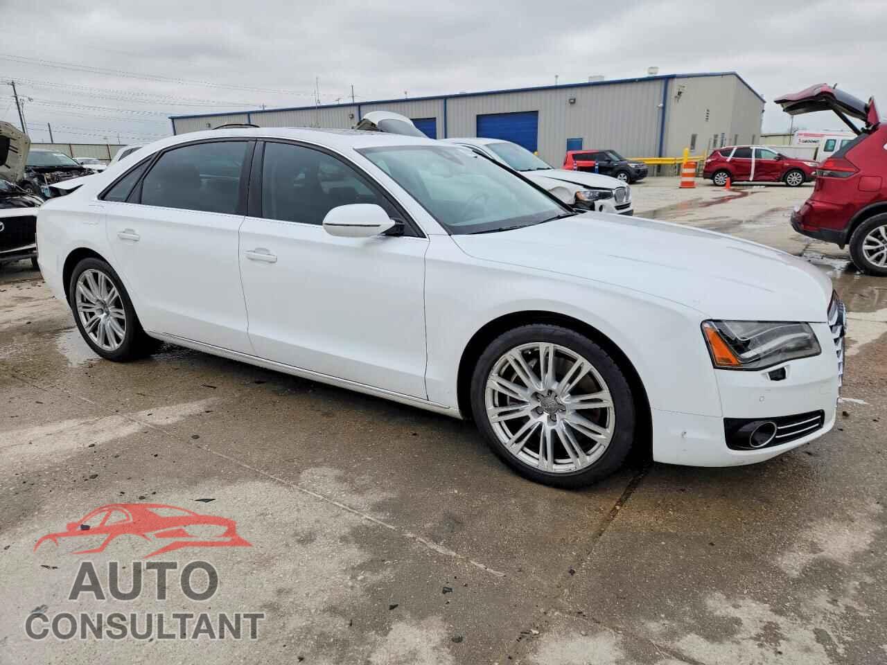 AUDI A8 2011 - WAURVAFDXBN015746