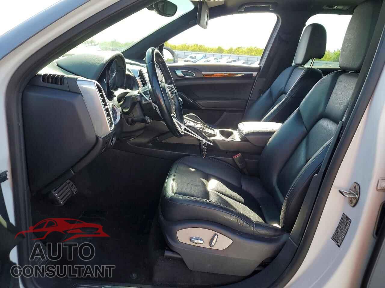 PORSCHE CAYENNE 2015 - WP1AB2A23FLA56353
