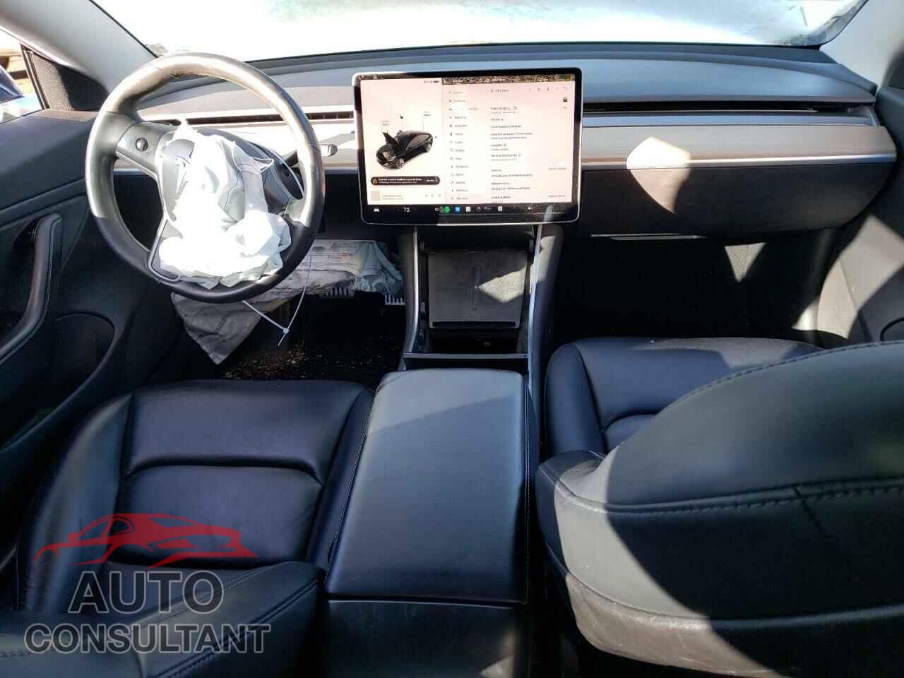 TESLA MODEL 3 2018 - 5YJ3E1EA5JF049090