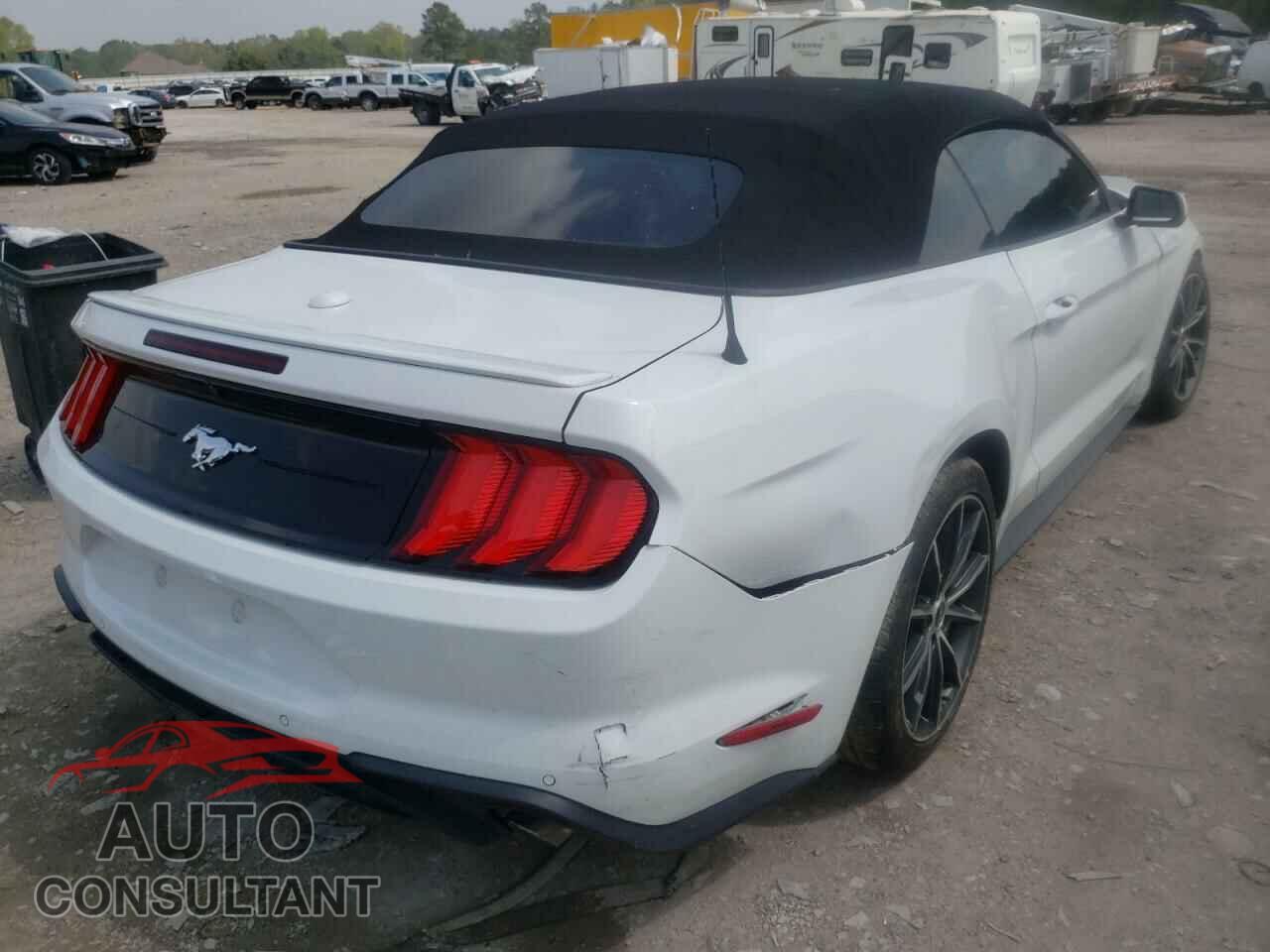 FORD MUSTANG 2018 - 1FATP8UH9J5174571