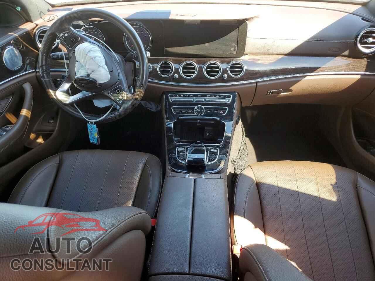 MERCEDES-BENZ E-CLASS 2017 - WDDZF4JB0HA236401