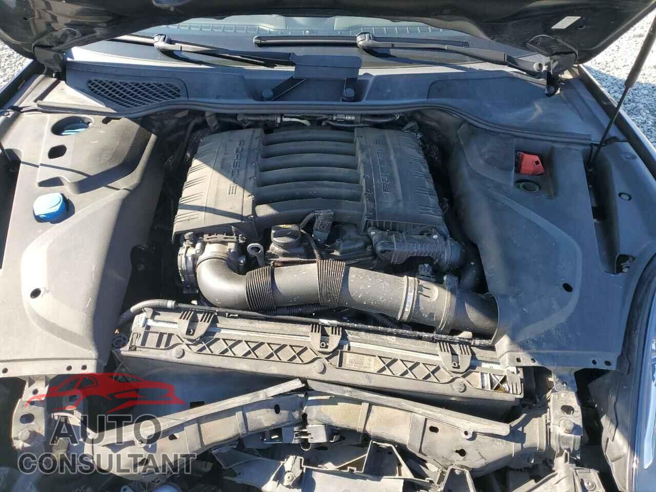 PORSCHE CAYENNE 2016 - WP1AA2A20GLA02383