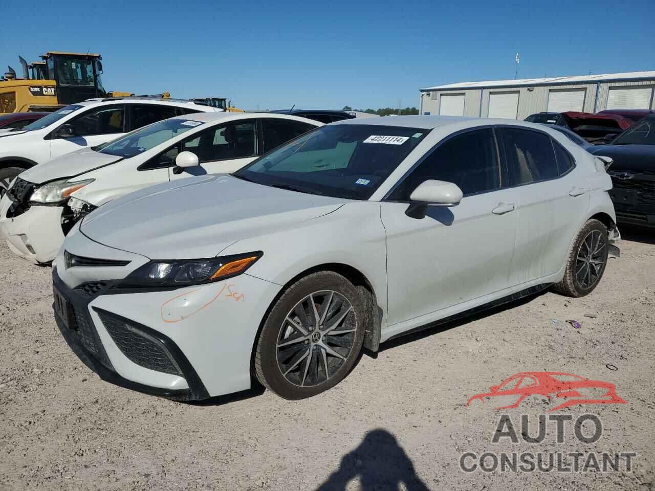 TOYOTA CAMRY 2022 - 4T1G11AK2NU017024