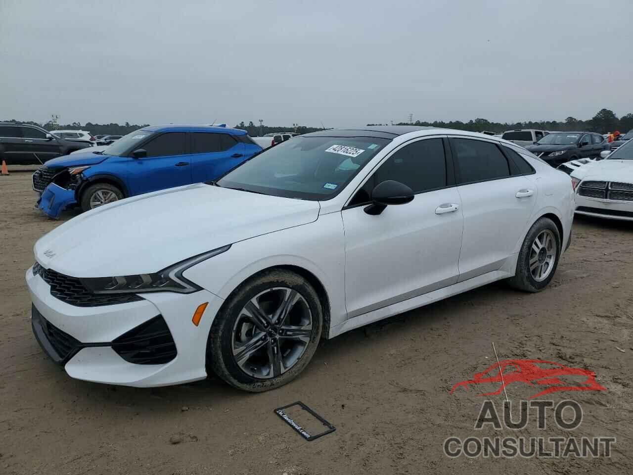 KIA K5 2023 - 5XXG64J23PG180636