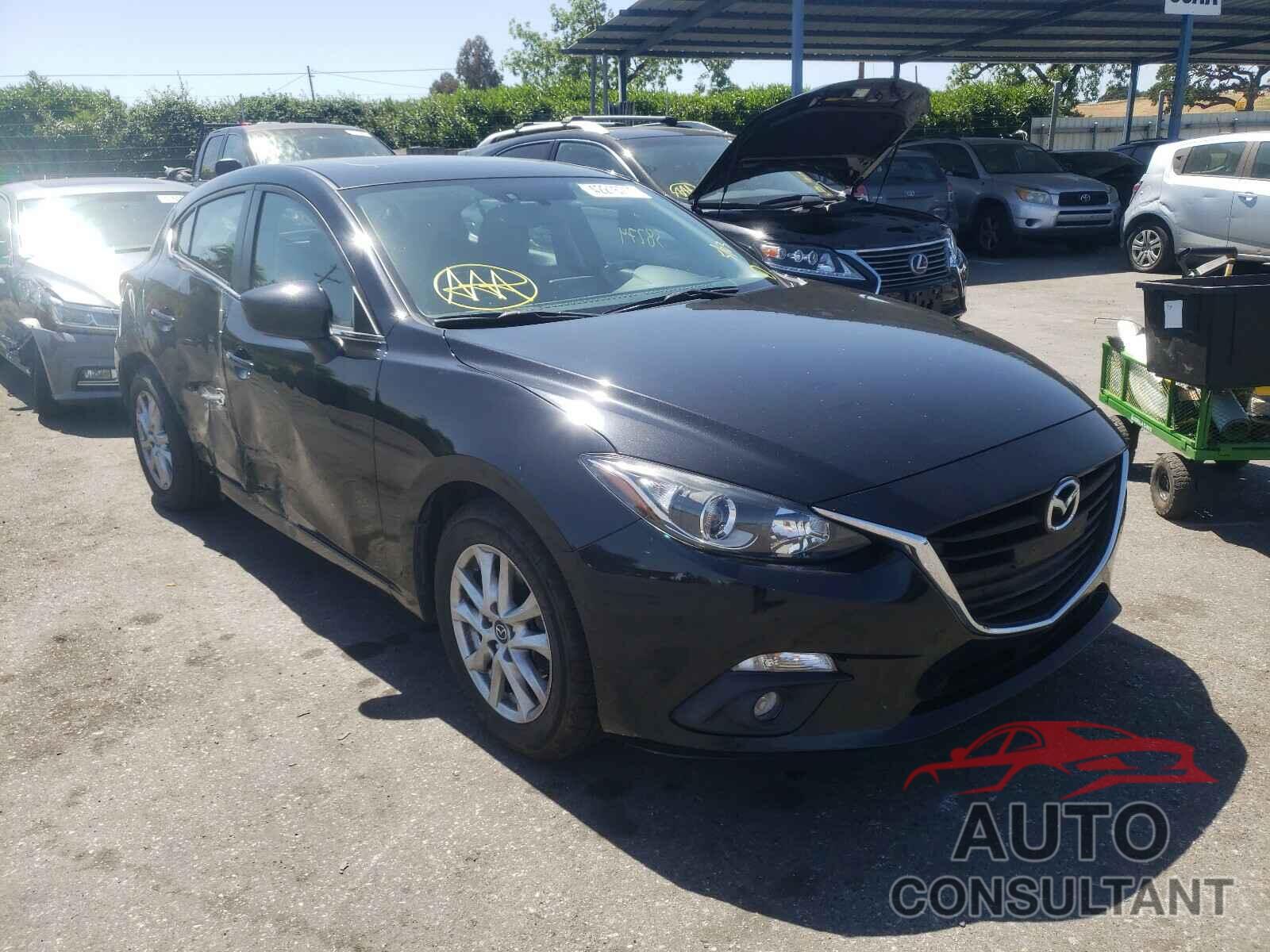 MAZDA 3 2016 - JM1BM1M73G1347966