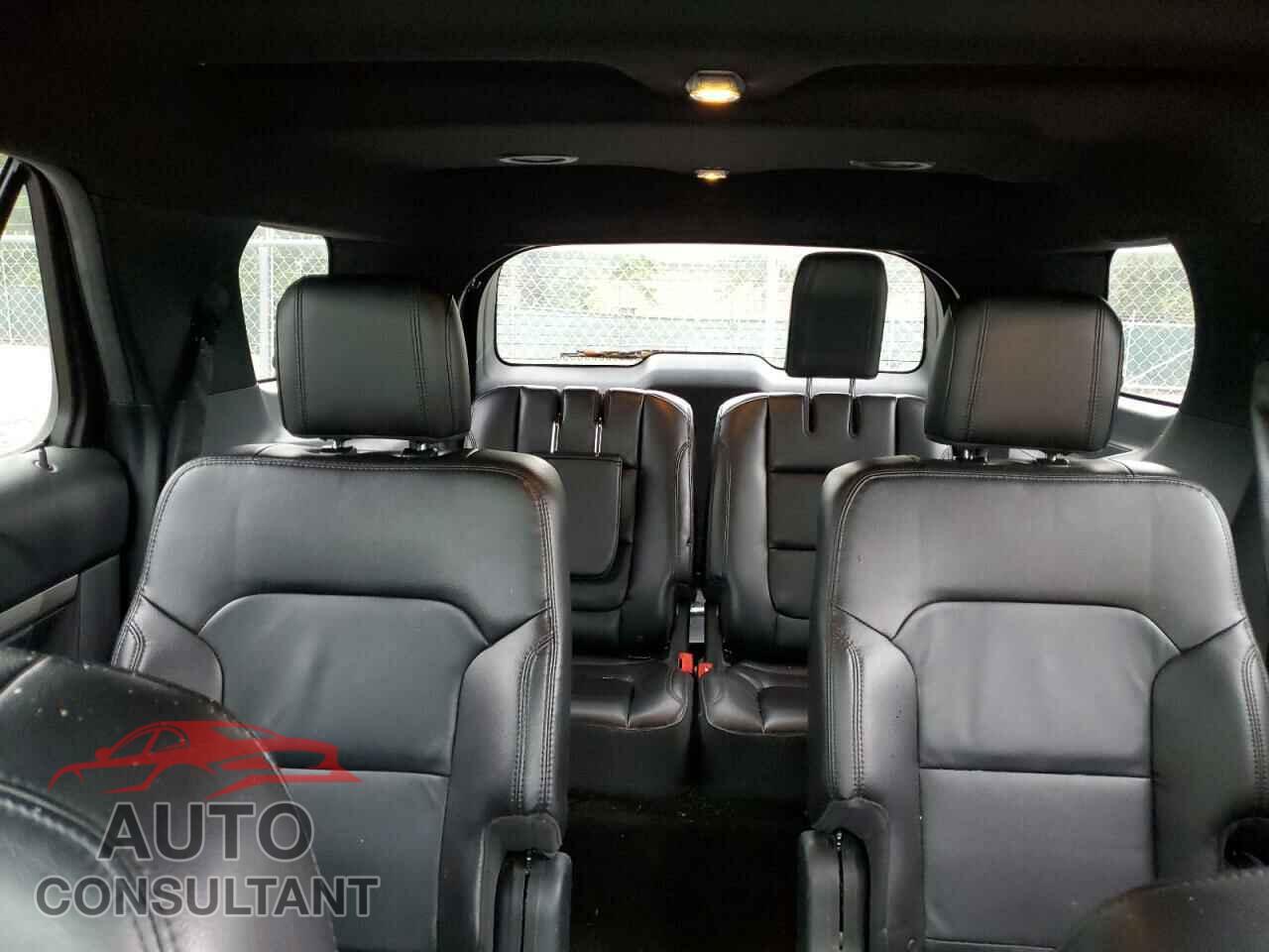 FORD EXPLORER 2018 - 1FM5K8D80JGB52606