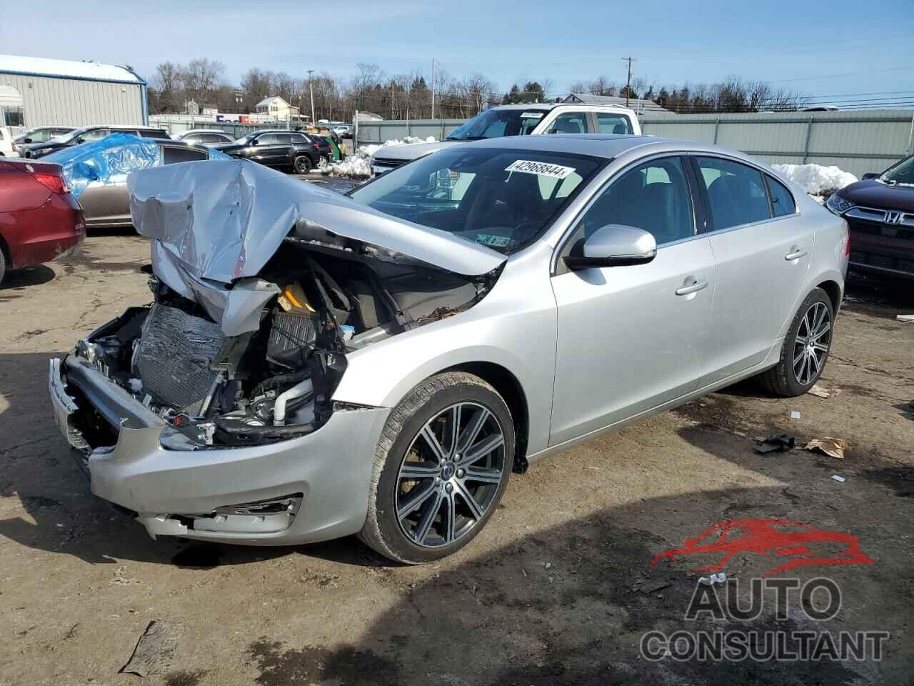 VOLVO S60 2018 - LYV402TK3JB172702