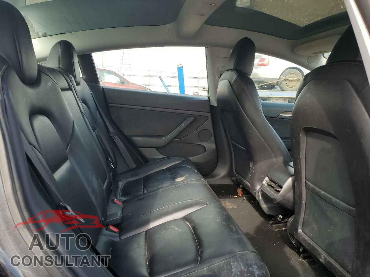 TESLA MODEL 3 2021 - 5YJ3E1EA2MF973930