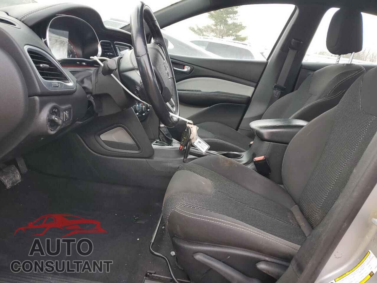 DODGE DART 2015 - 1C3CDFBB6FD336048