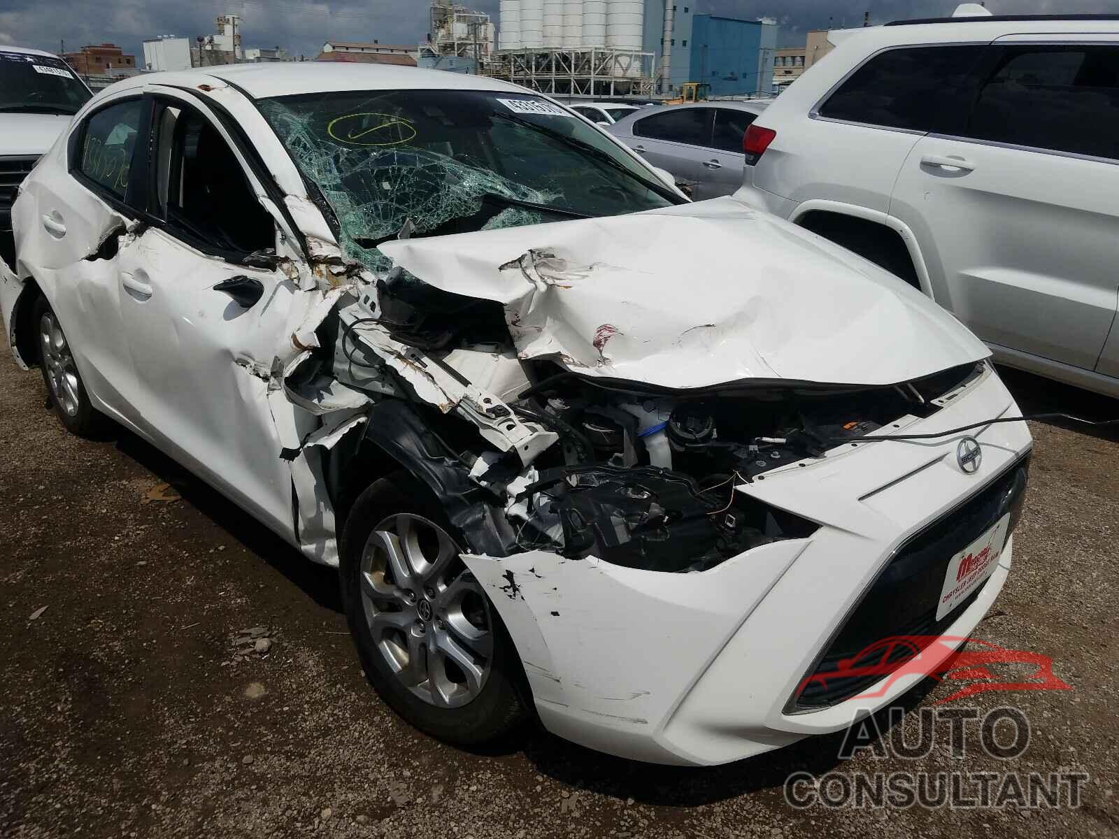 TOYOTA SCION 2016 - 3MYDLBZV4GY102812