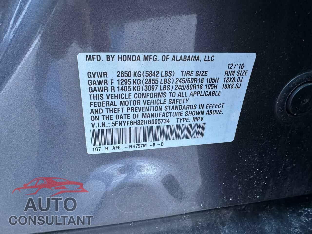 HONDA PILOT 2017 - 5FNYF6H32HB005734