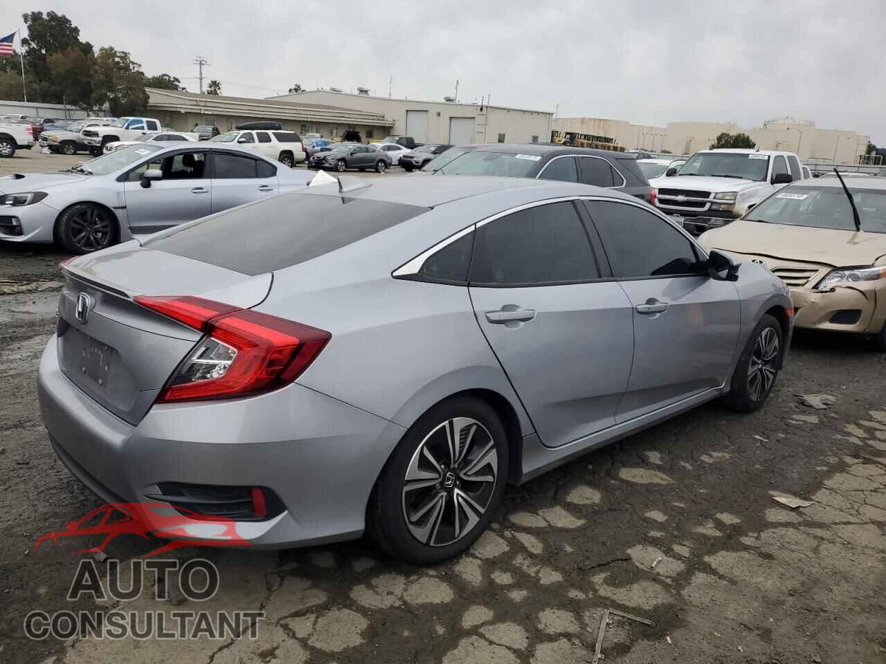 HONDA CIVIC 2018 - 2HGFC1F76JH641521