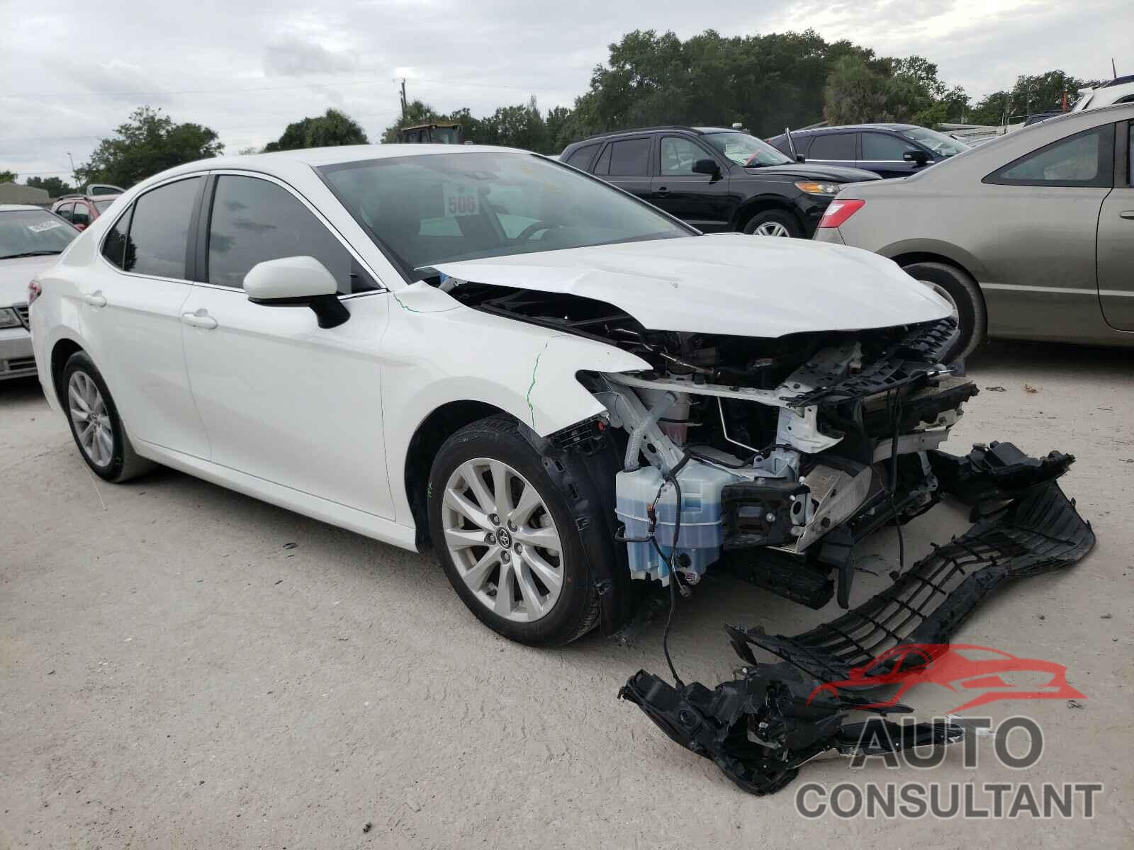 TOYOTA CAMRY 2019 - 4T1B11HK0KU691426
