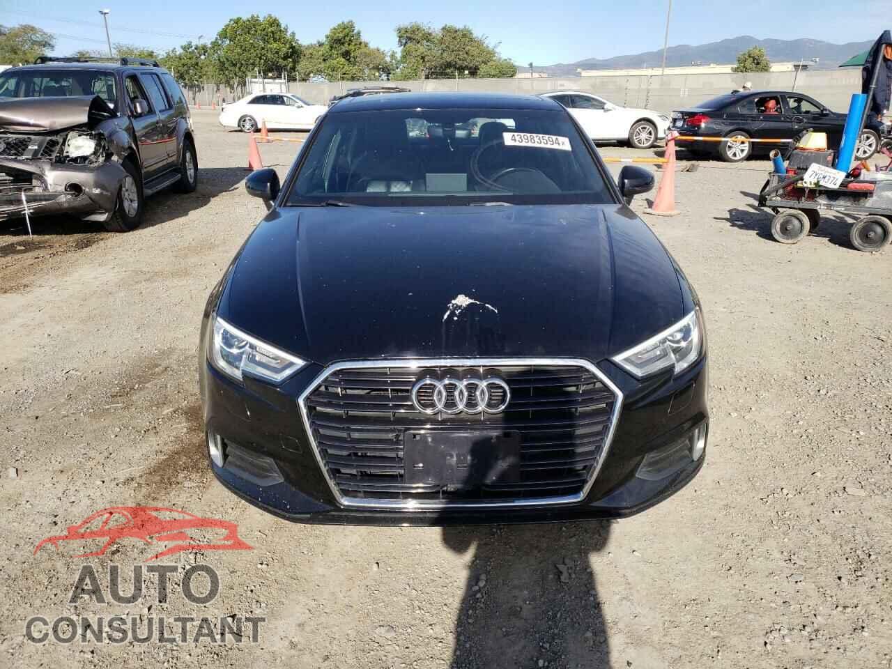 AUDI A3 2017 - WAUAUGFF7H1060986
