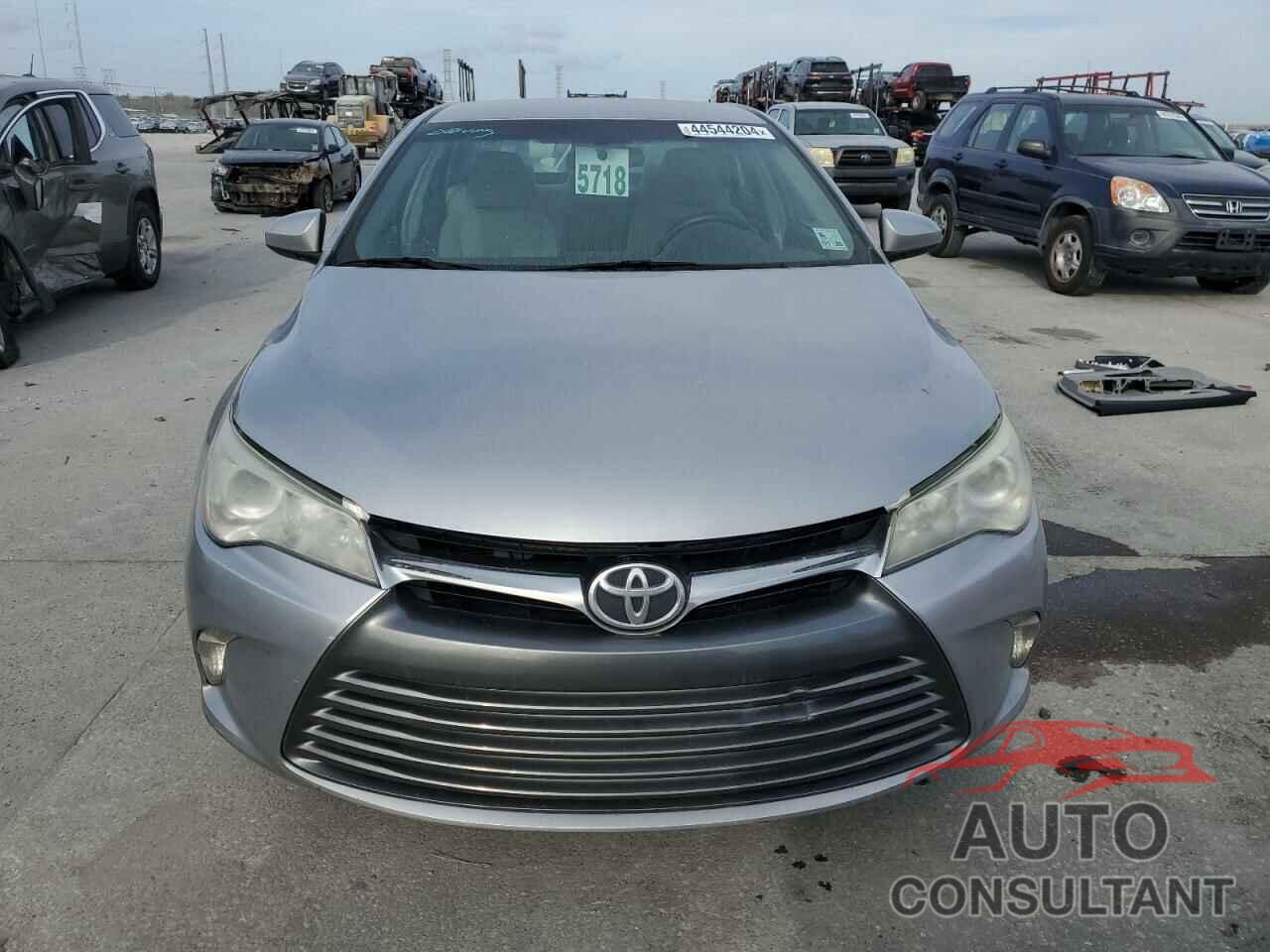 TOYOTA CAMRY 2016 - 4T4BF1FK3GR578250