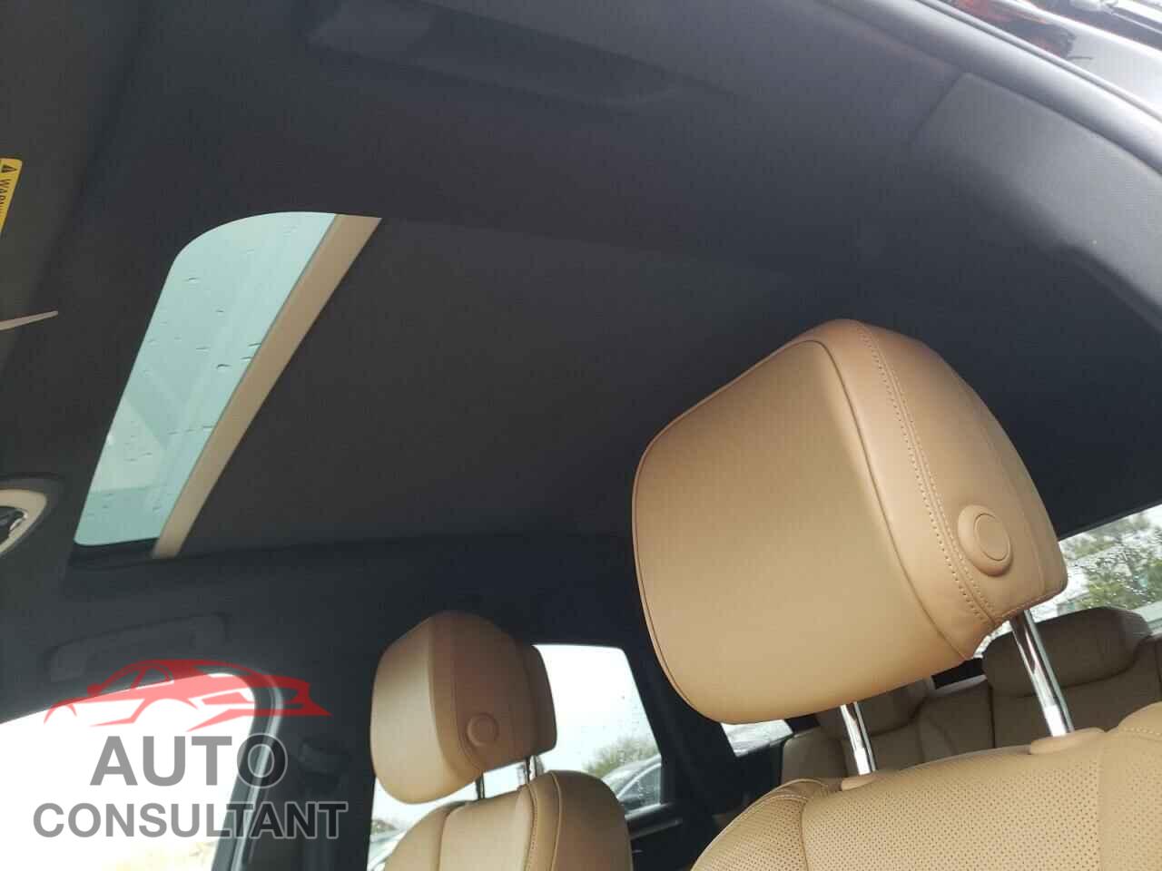 PORSCHE MACAN 2017 - WP1AA2A54HLB80891