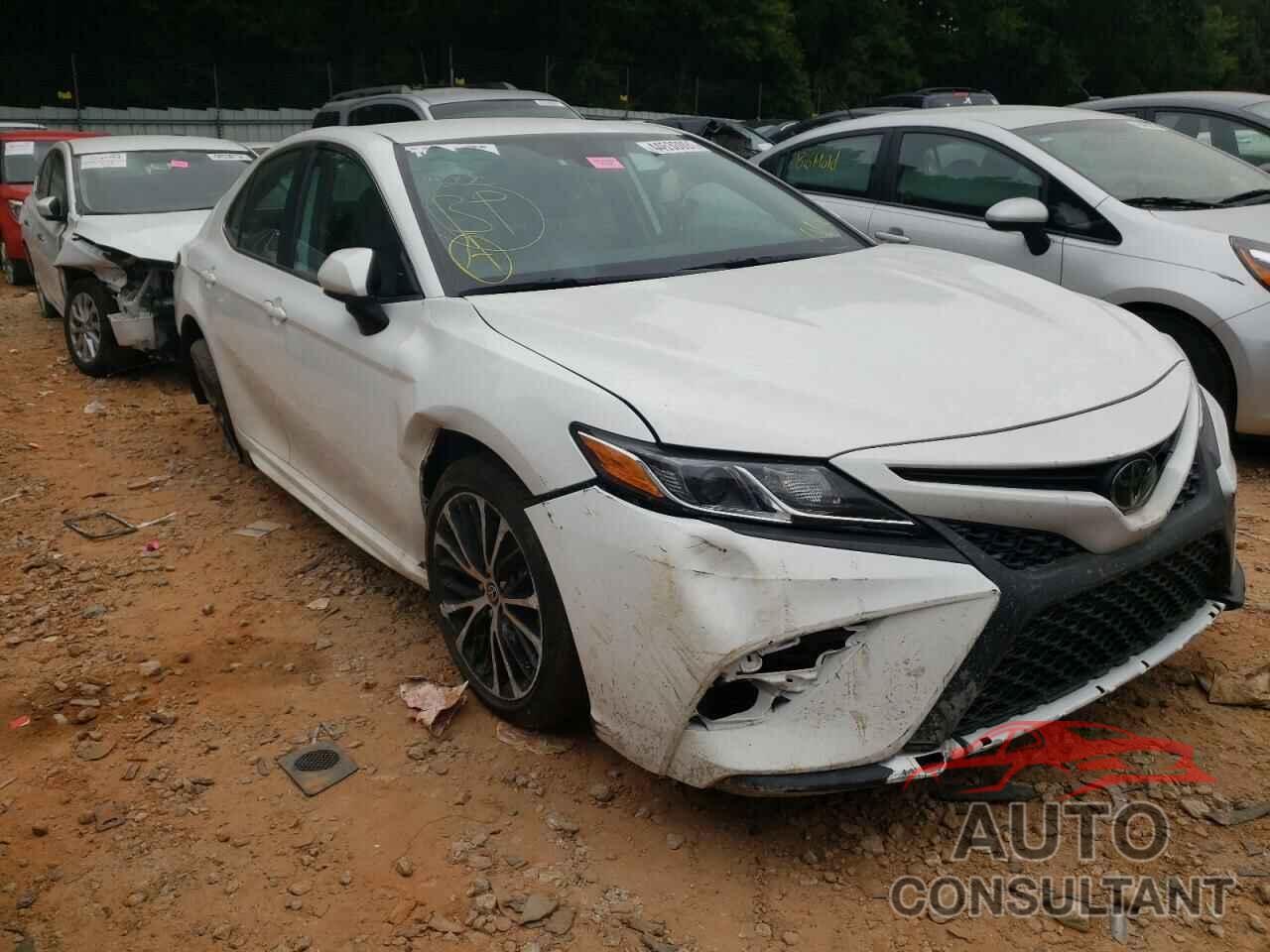 TOYOTA CAMRY 2020 - 4T1G11AK0LU357754