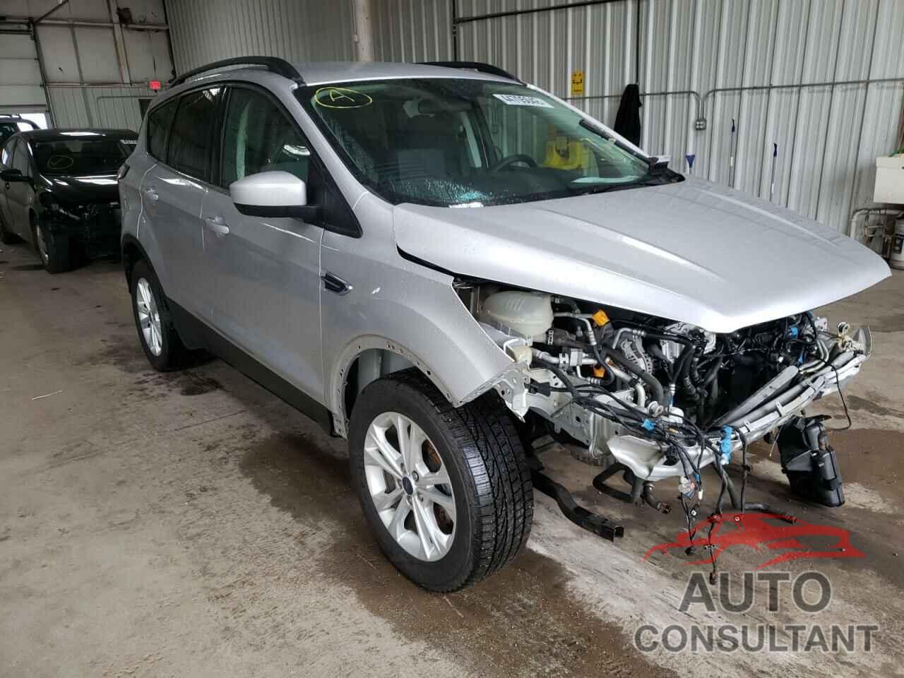FORD ESCAPE 2018 - 1FMCU0GD5JUB41162