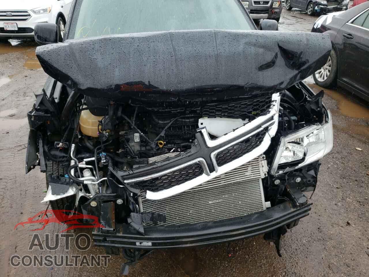 DODGE JOURNEY 2017 - 3C4PDCBG5HT523477