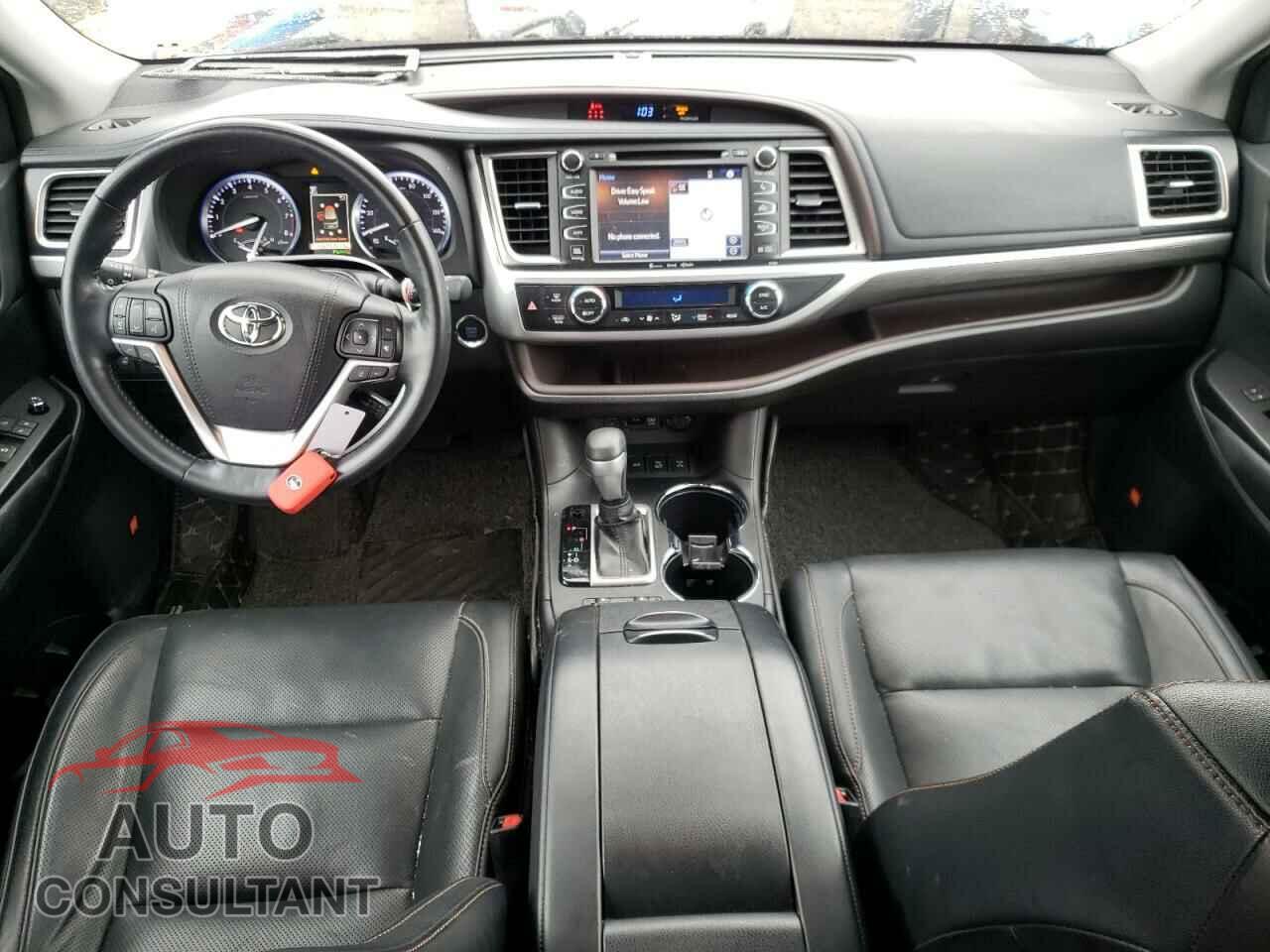 TOYOTA HIGHLANDER 2018 - 5TDDZRFH1JS875806