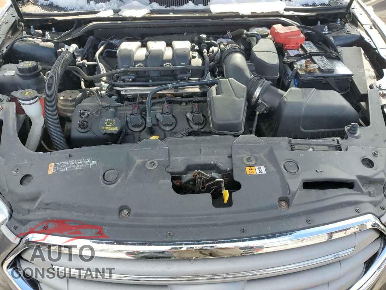 FORD TAURUS 2013 - 1FAHP2E89DG219910