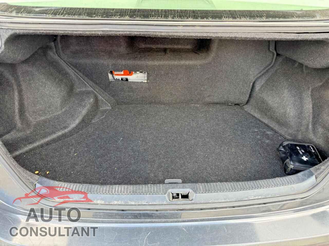 LEXUS HS 2011 - JTHBB1BA5B2047612