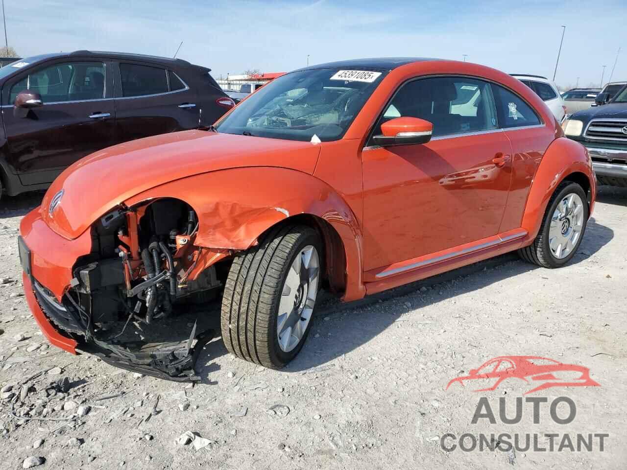 VOLKSWAGEN BEETLE 2019 - 3VWJD7AT9KM719576