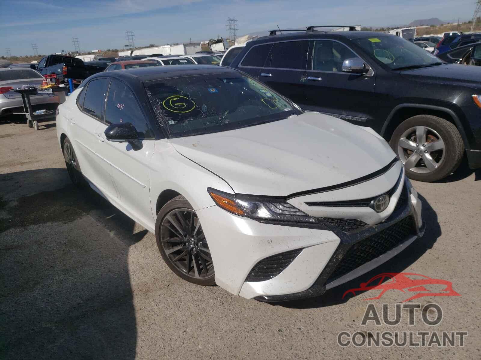 TOYOTA CAMRY 2018 - 4T1BZ1HK3JU019108
