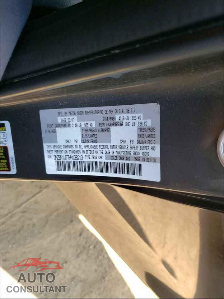 MAZDA 3 2017 - 3MZBN1U77HM138213