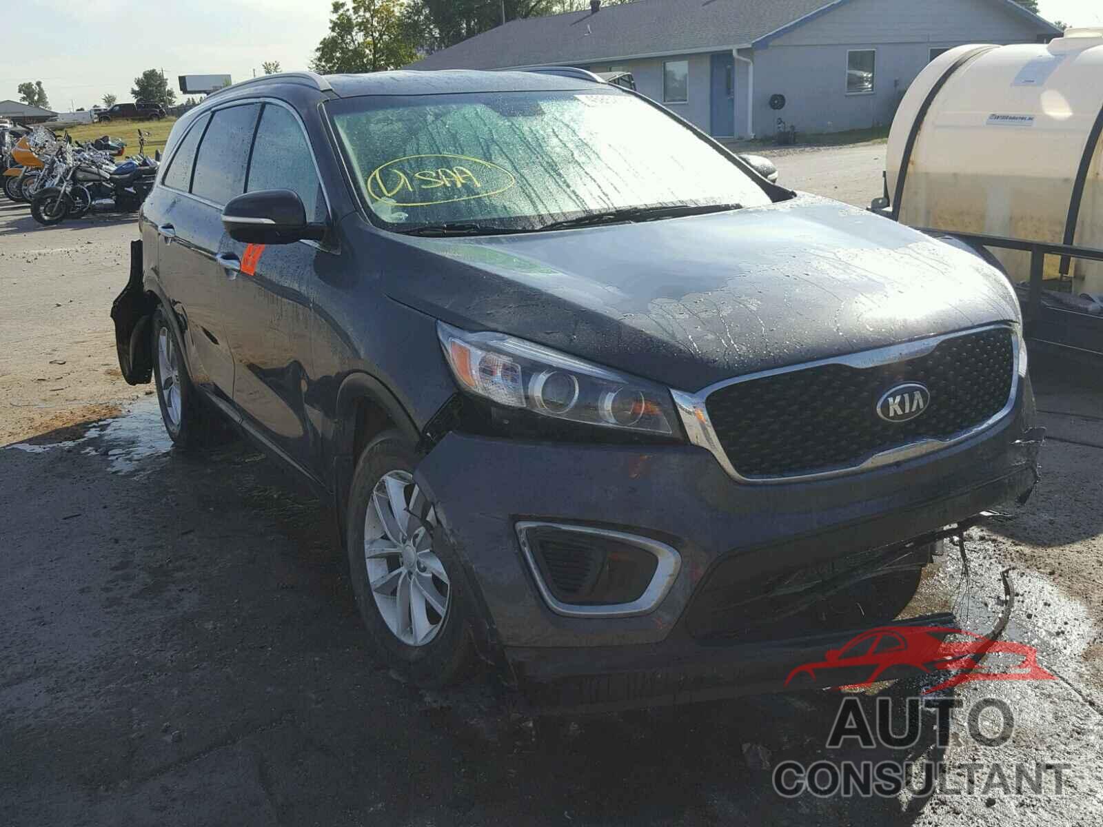 KIA SORENTO LX 2017 - 5XYPG4A33HG269335
