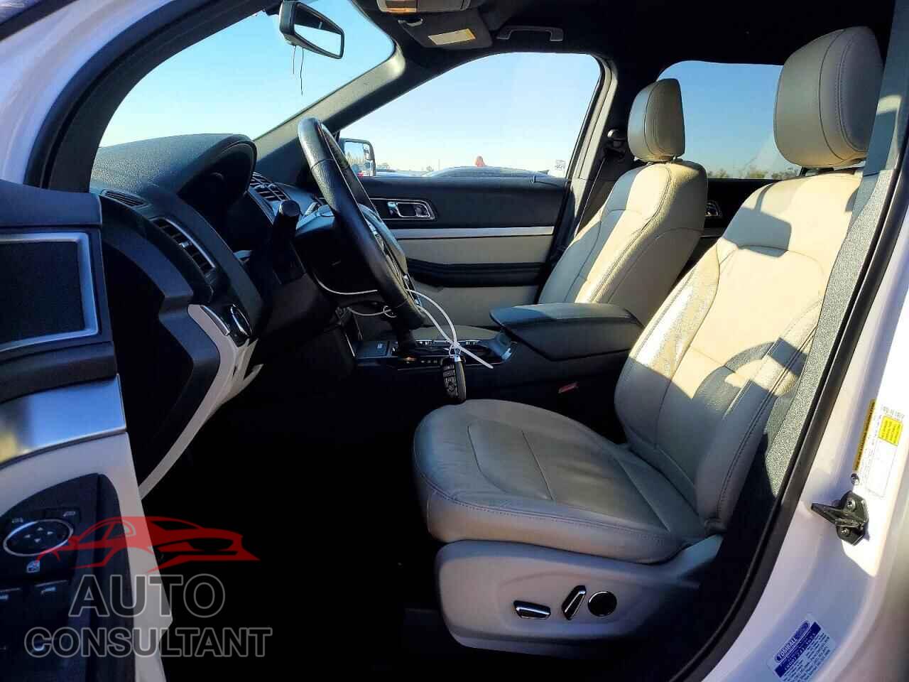 FORD EXPLORER 2018 - 1FM5K7DH5JGC84738
