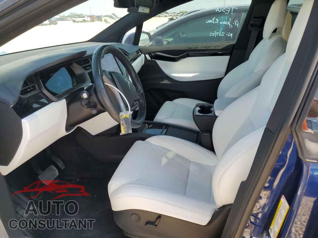 TESLA MODEL X 2019 - 5YJXCAE25KF192896