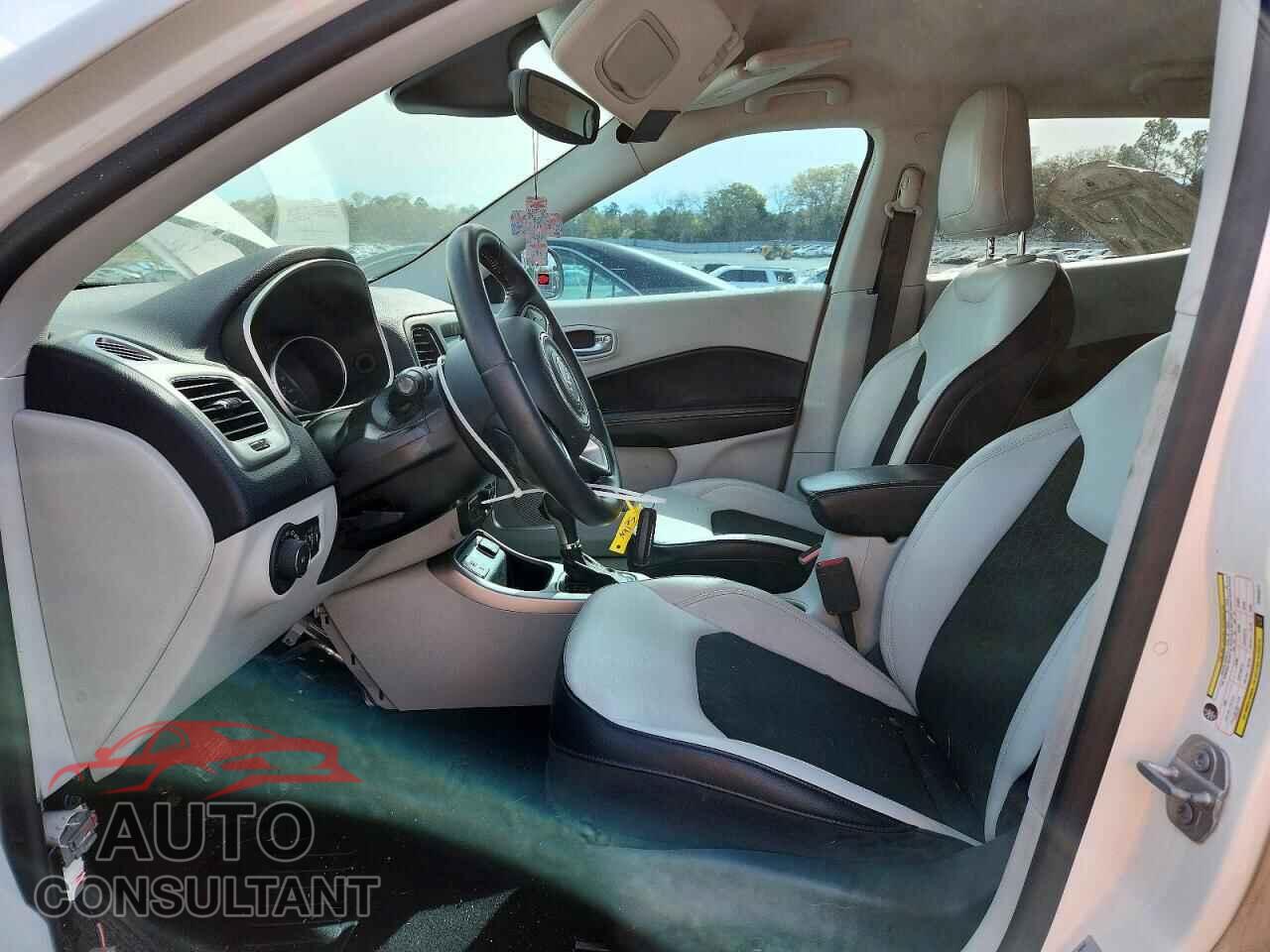 JEEP COMPASS 2017 - 3C4NJCBBXHT643277