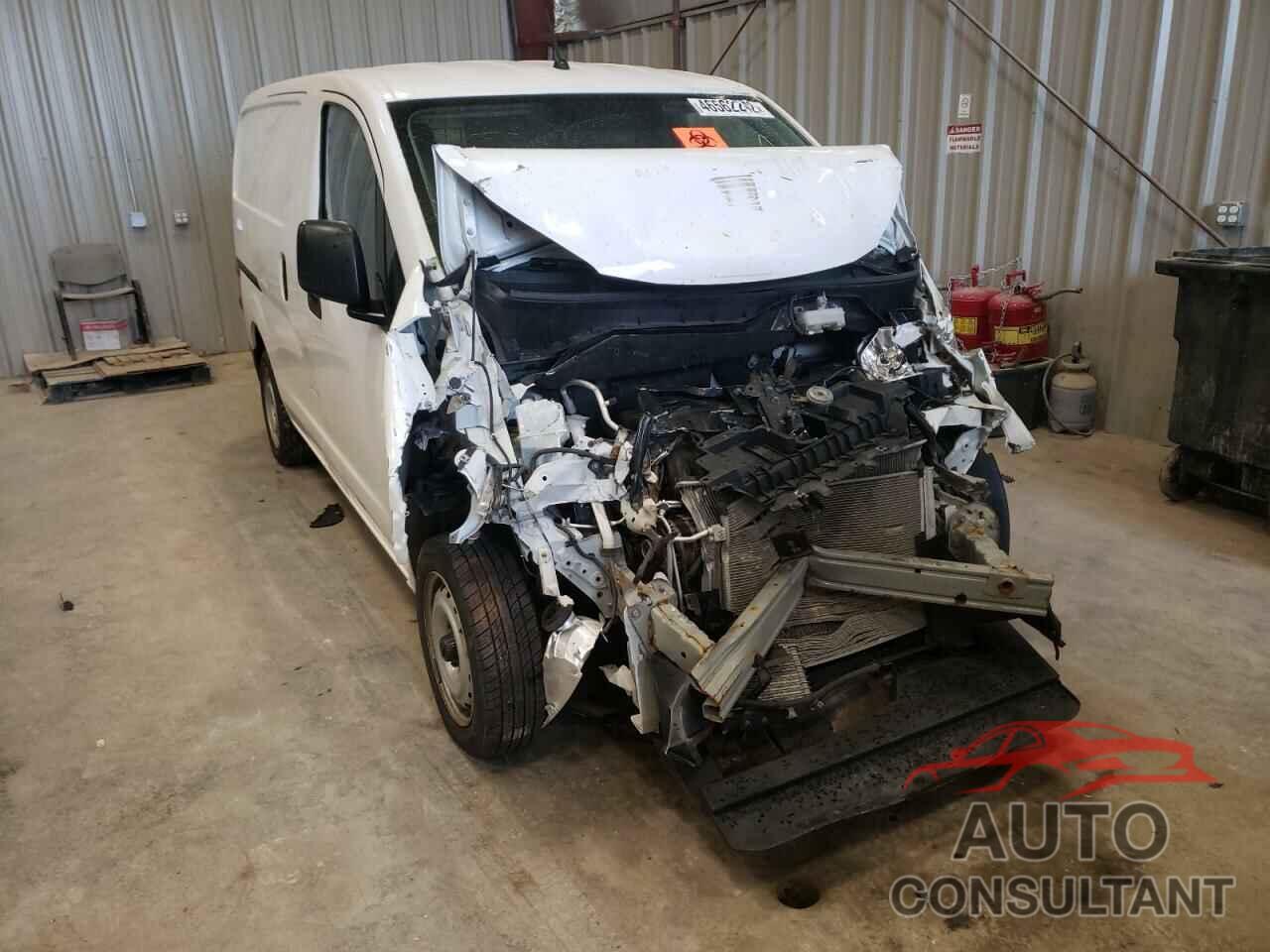 NISSAN NV 2019 - 3N6CM0KNXKK690407