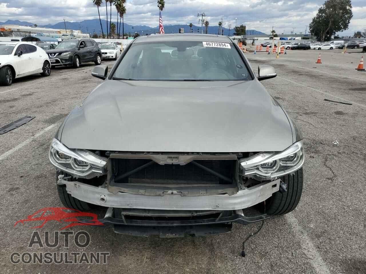 BMW 3 SERIES 2018 - WBA8B9C58JEE83394