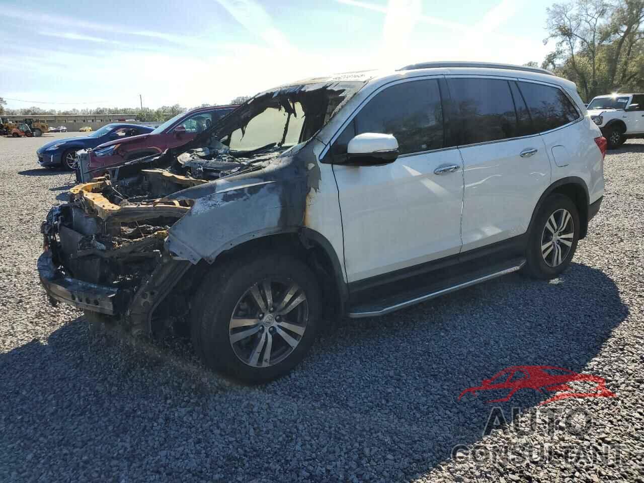 HONDA PILOT 2017 - 5FNYF5H91HB032647