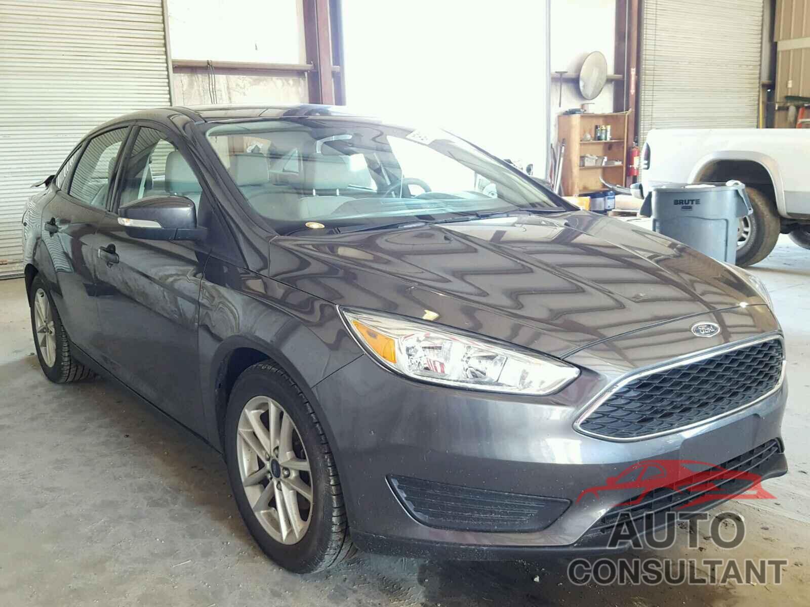 FORD FOCUS 2015 - 1FADP3F27FL227237
