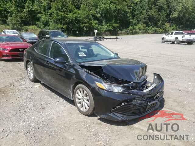 TOYOTA CAMRY 2018 - 4T1B11HK5JU067247