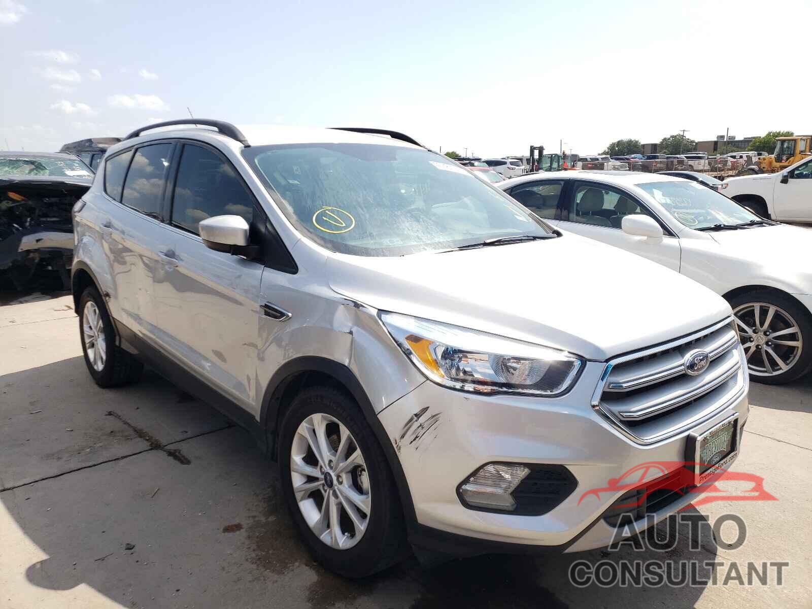 FORD ESCAPE 2018 - 1FMCU0GDXJUB71760