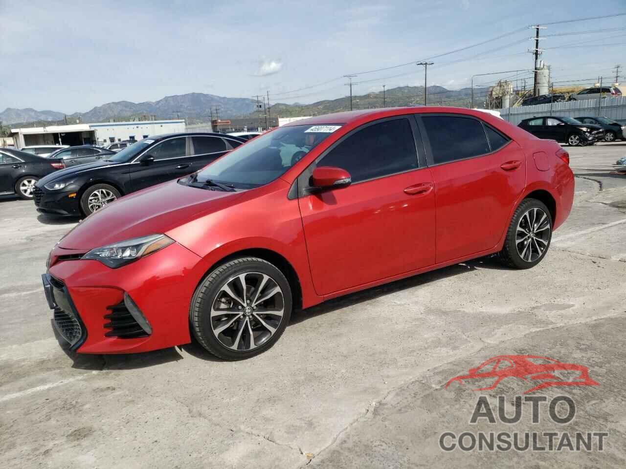 TOYOTA COROLLA 2018 - 5YFBURHE8JP795551