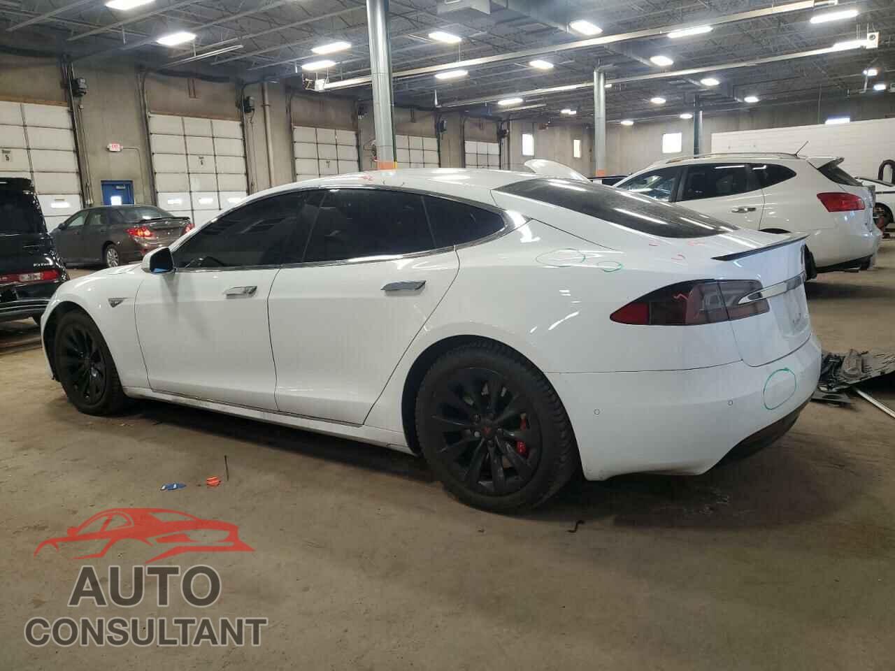 TESLA MODEL S 2016 - 5YJSA1E15GF158116