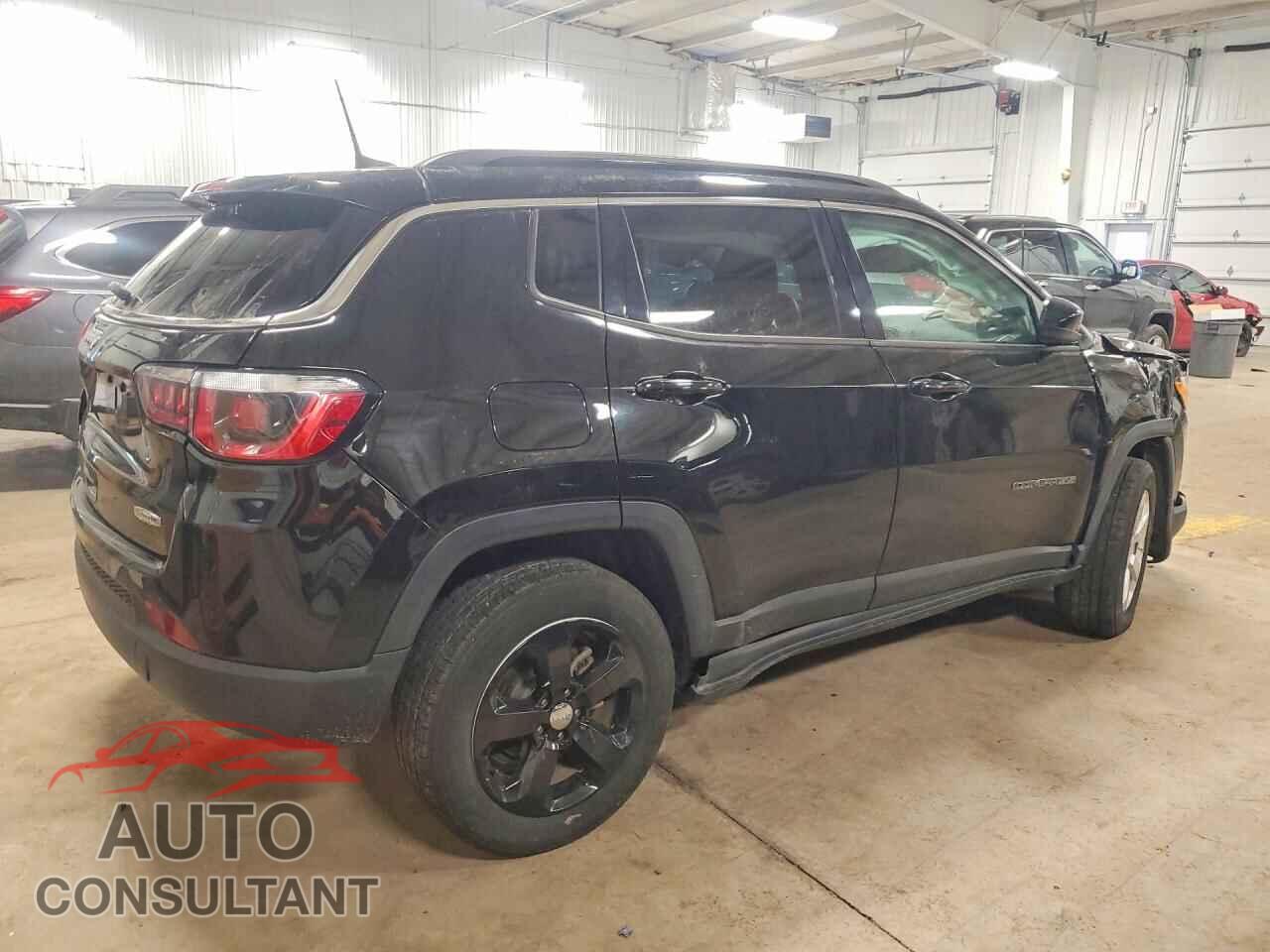 JEEP COMPASS 2018 - 3C4NJDBB3JT180698