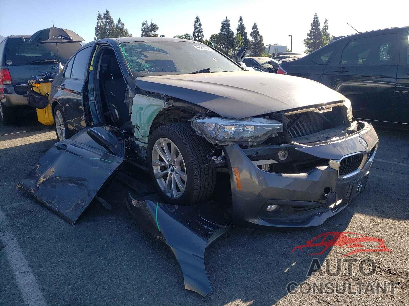 BMW 3 SERIES 2016 - WBA8E1G56GNT36905